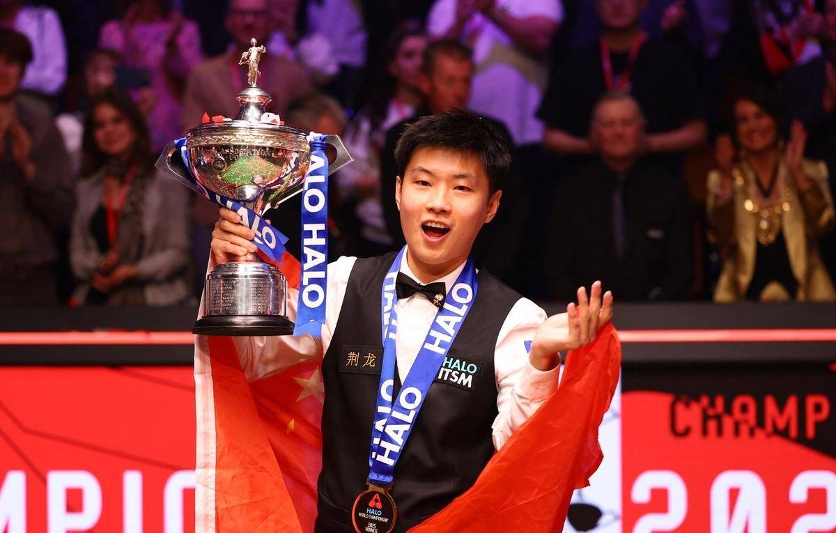 她在現場不 她在現場不